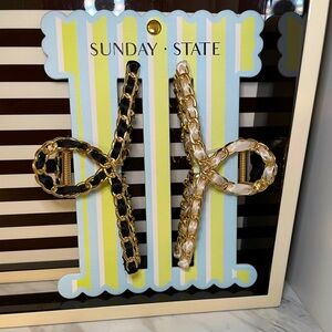 Luxury Style Hair Clips Black/Gold White/Gold